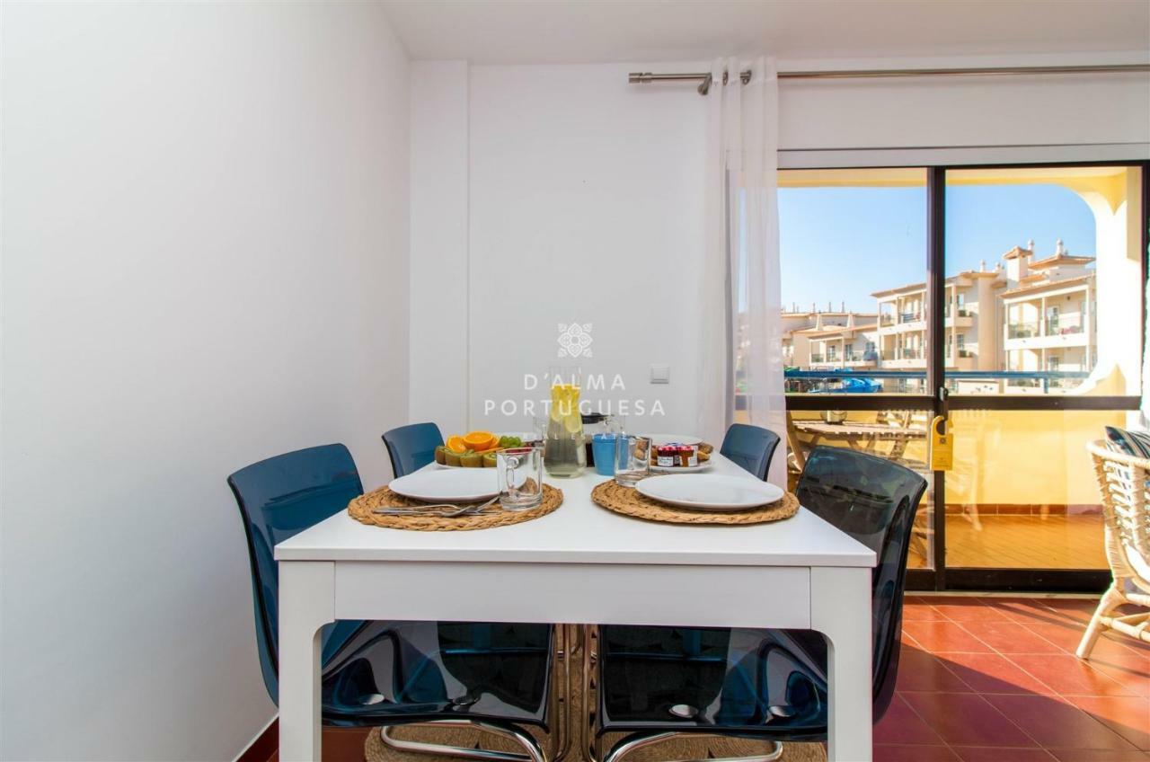 Olhos D'Agua Apartment - D'Alma Olhos Do Mar البوفيرا المظهر الخارجي الصورة